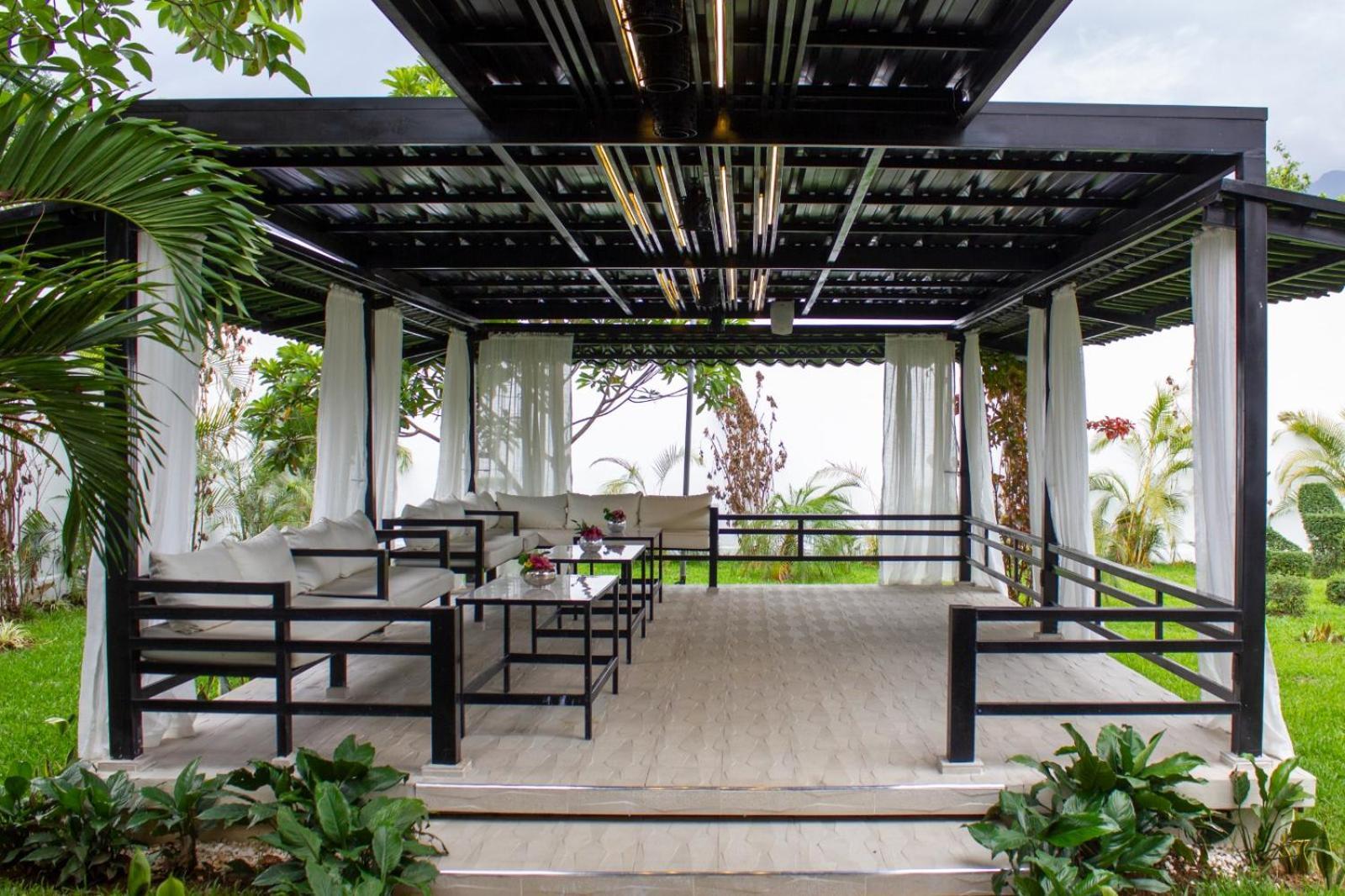 Guacamayos Hotel Bonao Kültér fotó