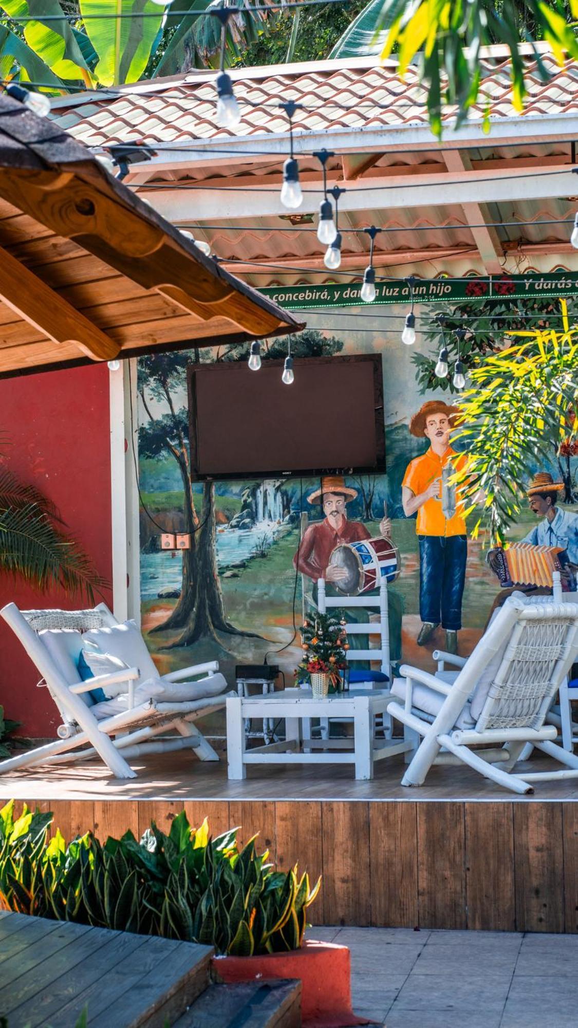 Guacamayos Hotel Bonao Kültér fotó